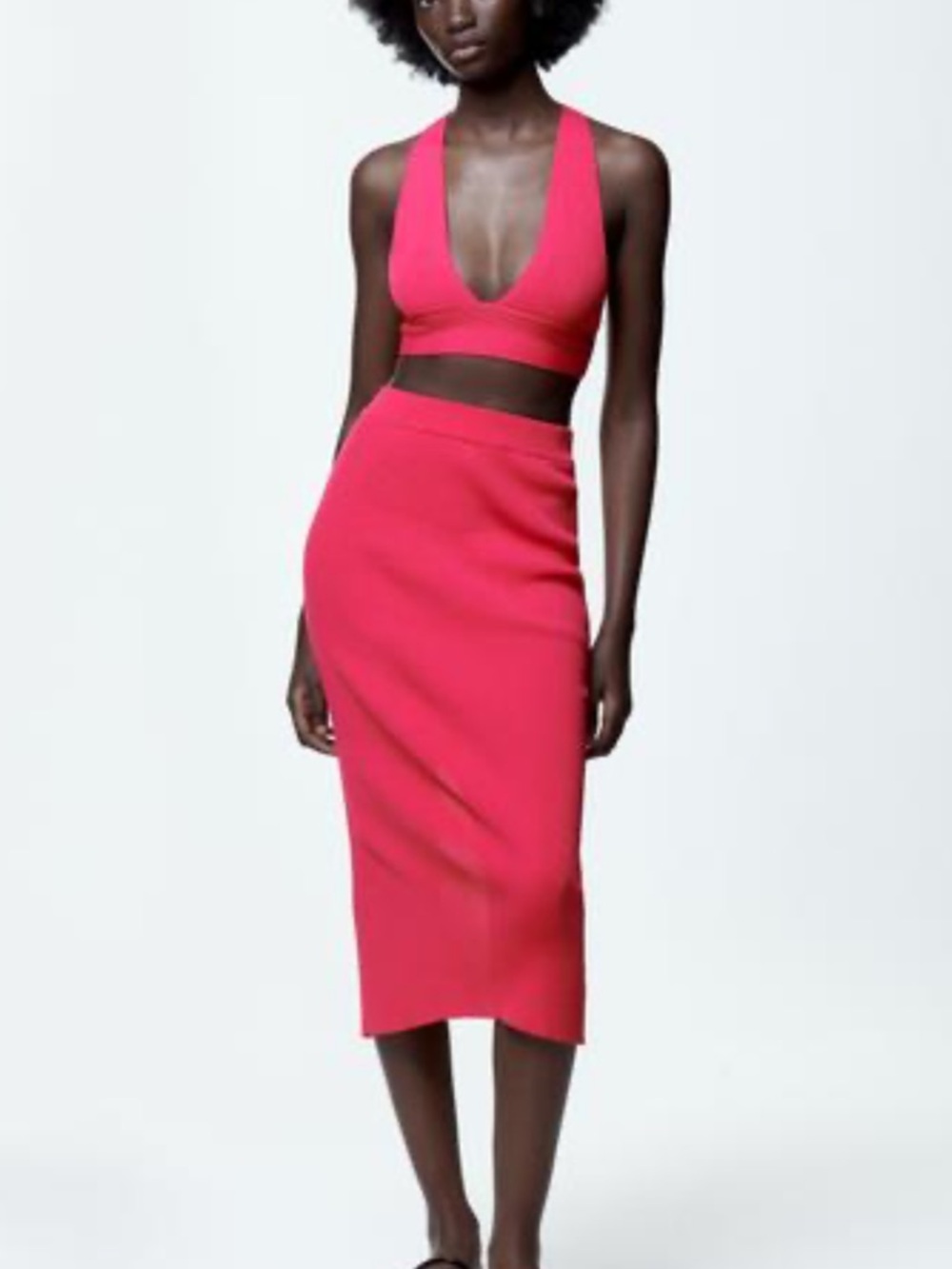 Zara RIBBED KNIT SKIRT
Fuchsia 0/6873/106/630/02